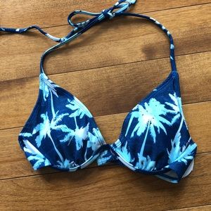 Hot Water Bikini top Sizes S, M, L